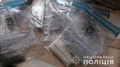 Продавав наркотики: у Рівному затримали дилера, він в ізоляторі – поліція Продавав наркотики: у Рівному затримали дилера, він в ізоляторі – поліція
