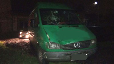 На Рівненщині п'яний водій збив п'яного пішохода і втік – поліція На Рівненщині п'яний водій збив п'яного пішохода і втік – поліція