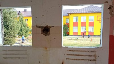 На Чернігівщині відбудовують шкільну їдальню, яка була зруйнована під час бойових дій На Чернігівщині відбудовують шкільну їдальню, яка була зруйнована під час бойових дій