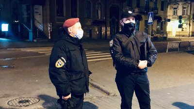 На Прикарпатті відкрили два кримінальні провадження за порушення карантину На Прикарпатті відкрили два кримінальні провадження за порушення карантину