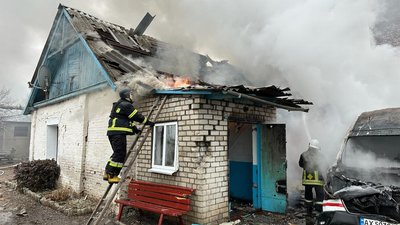 Росіяни вдарили по лікарні у Золочеві на Харківщині Росіяни вдарили по лікарні у Золочеві на Харківщині