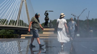 спека, Варшава, Польща