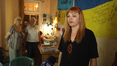 У Житомирі волонтерки пошили для міської лікарні 27 комплектів постільної білизни У Житомирі волонтерки пошили для міської лікарні 27 комплектів постільної білизни