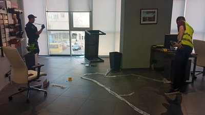 У Києві чоловік стріляв в охоронця. Йому загрожує до 15 років ув'язнення У Києві чоловік стріляв в охоронця. Йому загрожує до 15 років ув'язнення
