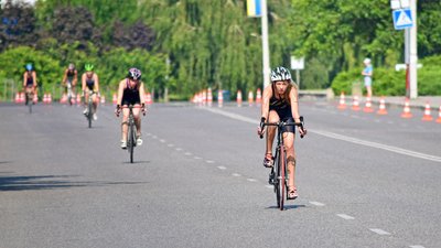 Плавання, біг та велогонка: у Черкасах стартував чемпіонат України з триатлону Плавання, біг та велогонка: у Черкасах стартував чемпіонат України з триатлону