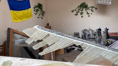 Наслідки ракетного обстрілу у Вінниці — фоторепортаж Наслідки ракетного обстрілу у Вінниці — фоторепортаж