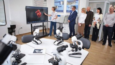 У Львові відкрили навчальну аптеку для майбутніх фармацевтів У Львові відкрили навчальну аптеку для майбутніх фармацевтів