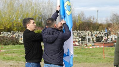 У Чопі відкрили меморіал пам’яті полеглим українським воїнам У Чопі відкрили меморіал пам’яті полеглим українським воїнам
