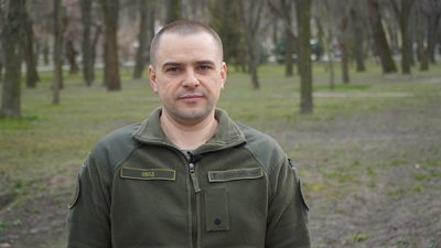 "Тут моя Батьківщина. Треба не пустити ворога сюди": двоє бійців Нацгвардії розповіли про службу, поранення та рідних "Тут моя Батьківщина. Треба не пустити ворога сюди": двоє бійців Нацгвардії розповіли про службу, поранення та рідних