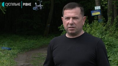 Жителі дачного масиву на Рівненщині нарікають на сміття поблизу території Жителі дачного масиву на Рівненщині нарікають на сміття поблизу території