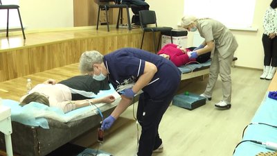 На Житомирщині працівники обласного центру крові провели виїзну заготівлю крові На Житомирщині працівники обласного центру крові провели виїзну заготівлю крові