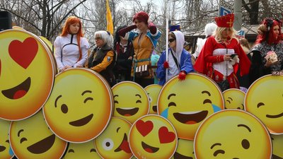 Роздача гречки та жарти про коронавірус: як в Одесі відзначили «Гуморину» онлайн