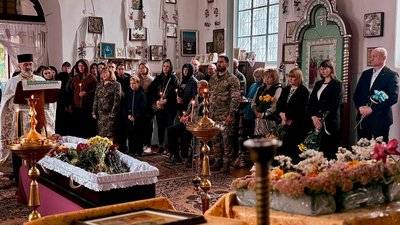 Прощання із військовим