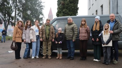 Громада на Житомирщині спрямувала понад 2,8 мільйона гривень на заходи із національного спротиву та тероборони Громада на Житомирщині спрямувала понад 2,8 мільйона гривень на заходи із національного спротиву та тероборони