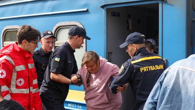 21 евакуаційний потяг: з Донеччини на Рівненщину приїхали 11 людей