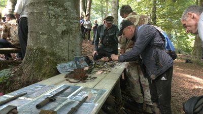 Тут боролися за Незалежність. На Франківщині відновили місце таборування сотні УПА "Вікторія" Тут боролися за Незалежність. На Франківщині відновили місце таборування сотні УПА "Вікторія"