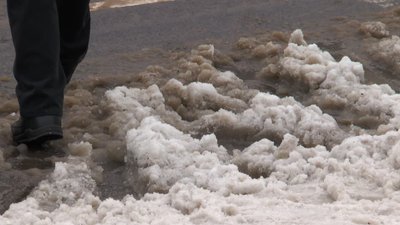 Як вулиці Івано-Франківської громади прибирають від снігу Як вулиці Івано-Франківської громади прибирають від снігу