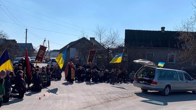 На Тернопільщині попрощалися з Ярославом Морозом та Василем Шаблієм На Тернопільщині попрощалися з Ярославом Морозом та Василем Шаблієм
