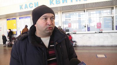 Більше 500 людей евакуювалися потягом із Житомира до Львова Більше 500 людей евакуювалися потягом із Житомира до Львова