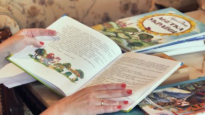 Тереза Проць пише дитячі книги та створює ілюстрації до них Тереза Проць пише дитячі книги та створює ілюстрації до них
