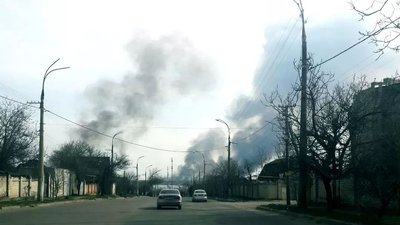 Наслідки обстрілів Херсону Наслідки обстрілів Херсону