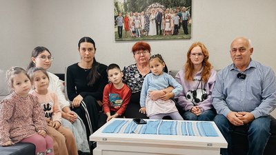 батьки, дитбудинок