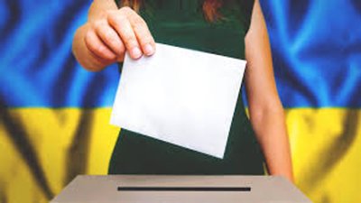 На Вінниччині на 15 округу конкуренцію Ларисі Білозір склав Володимир Романюк