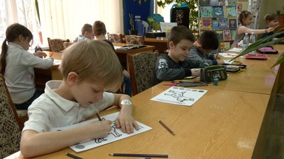 Черкаським дітям передали допомогу від німців Черкаським дітям передали допомогу від німців