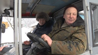 Продав коня і зробив трактор: житель села Велике Устя вдома збирає техніку для господарства Продав коня і зробив трактор: житель села Велике Устя вдома збирає техніку для господарства