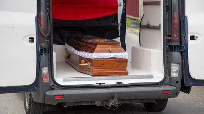 На Тернопільщині поховали військового Олега Геремея На Тернопільщині поховали військового Олега Геремея