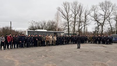 Дворічна дитина, яку добу шукали на Кіровоградщині, у важкому стані — лікар Дворічна дитина, яку добу шукали на Кіровоградщині, у важкому стані — лікар