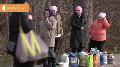 У Кам'янці-Бузькій закрили ринок: люди перекривали дорогу У Кам'янці-Бузькій закрили ринок: люди перекривали дорогу
