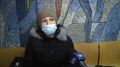 На Житомирщині дев'ятеро учнів гімназії потрапили до лікарні з підозрою на отруєння побутовою хімією На Житомирщині дев'ятеро учнів гімназії потрапили до лікарні з підозрою на отруєння побутовою хімією