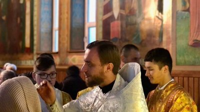 "Ми святкуємо народження одного й того самого Ісуса Христа": священник з Буковини Василь Левченко про Різдво "Ми святкуємо народження одного й того самого Ісуса Христа": священник з Буковини Василь Левченко про Різдво