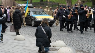 В Ужгороді попрощалися з молодшим сержантом Мирославом Лукачем