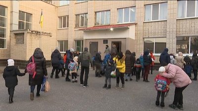 У Сумах учні 1-4 класів повернулись до очного навчання в школах