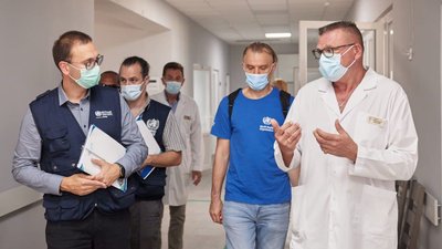 Про вакцинацію, побічні ефекти та імунітет. Розповідає голова офісу ВООЗ в Україні Про вакцинацію, побічні ефекти та імунітет. Розповідає голова офісу ВООЗ в Україні