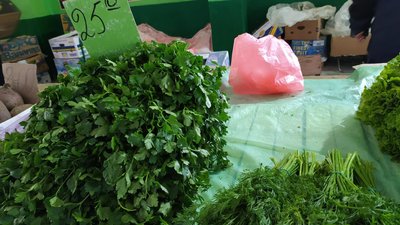 Скільки вартують продукти для борщу на ринку в Хмельницькому