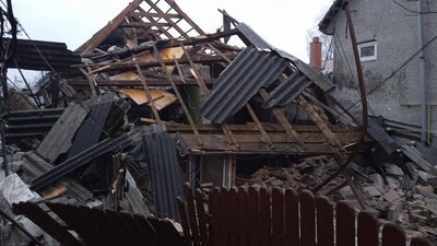 На Закарпатті в помешканні вибухнув газ. Двоє людей травмовані