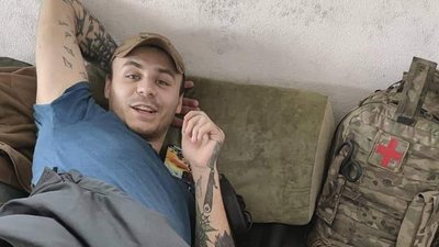 До дня матері: багатодітна лучанка чекає з полону сина
