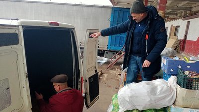 Тернопільські волонтери відправили допомогу військовим на схід України Тернопільські волонтери відправили допомогу військовим на схід України
