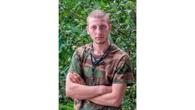"Страх завжди є, але ми знаємо, за що боремося". Боєць з Прикарпаття Володимир Чолій "Страх завжди є, але ми знаємо, за що боремося". Боєць з Прикарпаття Володимир Чолій