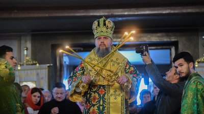 Предстоятель ПЦУ Епіфаній освятив іконостас в одному з храмів Тернопільщини Предстоятель ПЦУ Епіфаній освятив іконостас в одному з храмів Тернопільщини