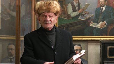 "Вчений, який дивився на зірки". Спогади про Агатангела Кримського "Вчений, який дивився на зірки". Спогади про Агатангела Кримського