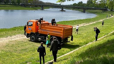 В Ужгороді на забіг з перешкодами на підтримку ЗСУ зареєструвалися 233 учасники В Ужгороді на забіг з перешкодами на підтримку ЗСУ зареєструвалися 233 учасники