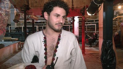 "Театр — це те, що нас рятуватиме". Франківські актори зіграли виставу "Нація" в укритті драмтеатру "Театр — це те, що нас рятуватиме". Франківські актори зіграли виставу "Нація" в укритті драмтеатру