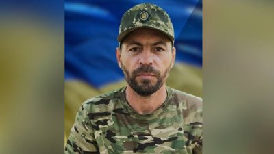 На Буковині прощаються з військовим Бахтіном