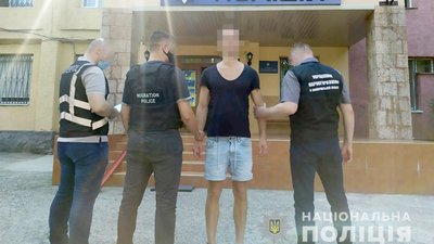 Іноземця, якого розшукував Інтерпол, затримали в Ужгороді