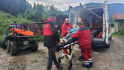 Туристка, рятувальники, Івано-Франківщина