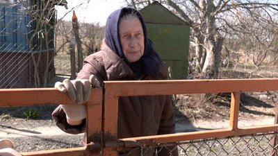 Дачний сезон у Луцькому районі — пенсіонери на дачах Дачний сезон у Луцькому районі — пенсіонери на дачах